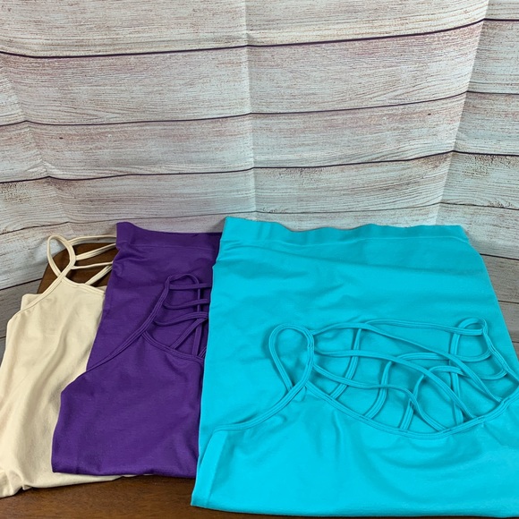 Trio of Zenana Outfitters Stretchy Tank Tops - Picture 11 of 11